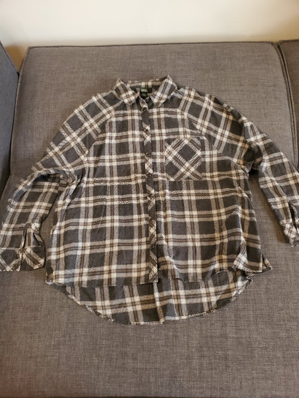 Wild Fable Button Down Shirt Medium